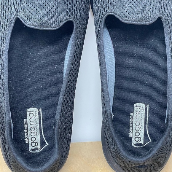 Skechers Go Step Black Knit Mesh Skip On Shoes w/Goga Mat Technology Size 9 - Picture 10 of 10